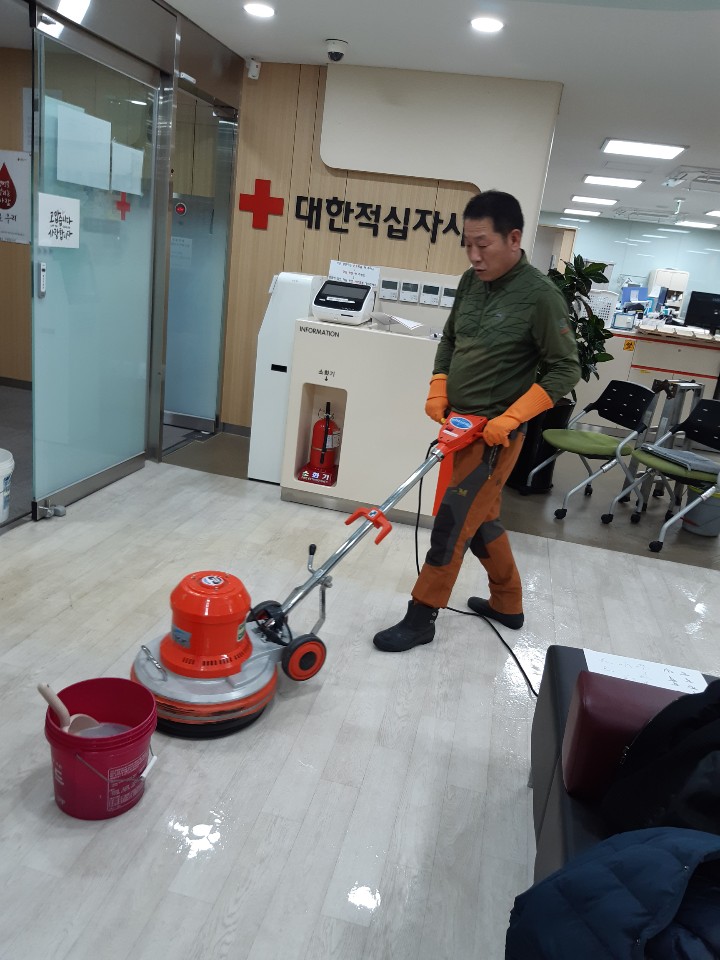 2038599400_5AFhP1BT_d36c9899f0ad460be8c28af9792a82702f584156.jpg 이미지크게보기