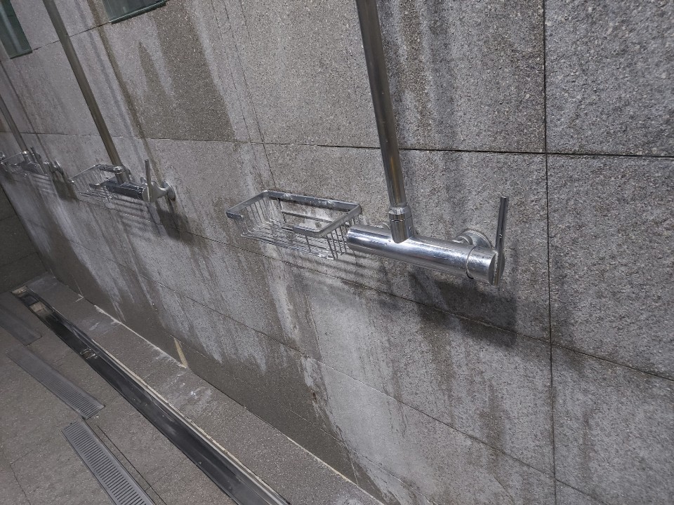 2038599400_THP0g97W_843ed9f44fb68e8bf69d87b8aedfe45bba00103c.jpg 이미지크게보기